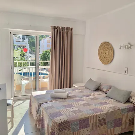 Lliteras קאלה ראטג'אדה