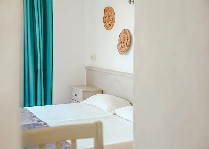 Lliteras 卡拉纳雅达